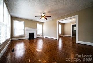 908 S Juniper St in Kannapolis, NC - Foto de edificio - Building Photo