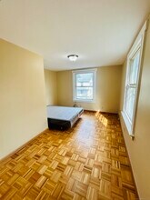 25 Holbrook St in Ansonia, CT - Foto de edificio - Building Photo
