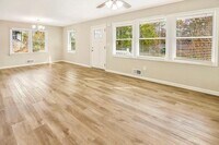 3704 Del Rio Terrace photo'