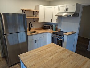 291 Kaiola Pl in Kihei, HI - Building Photo - Building Photo