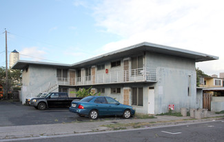 2633 Laau St Apartments