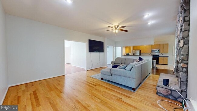 9811 Fendale Ln in Fredericksburg, VA - Building Photo - Building Photo