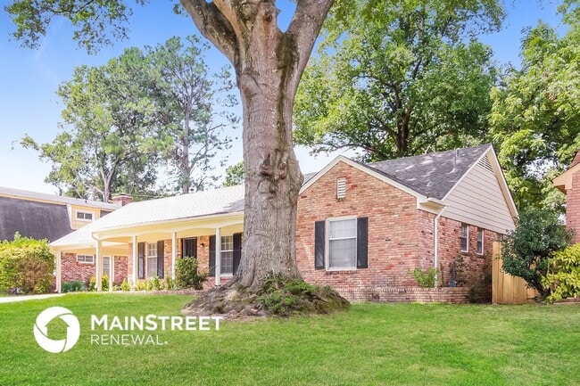 3621 Huckleberry St in Memphis, TN - Building Photo - Building Photo