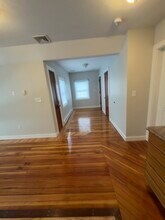 43 Sherman St in Foxboro, MA - Building Photo - Building Photo