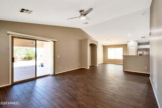 1228 E Elm Rd in San Tan Valley, AZ - Building Photo - Building Photo