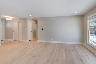 4150 Williams Ct in Hoffman Estates, IL - Building Photo - Building Photo