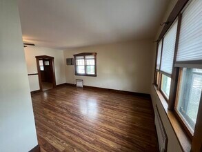 195 Merselis Ave in Clifton, NJ - Building Photo - Building Photo