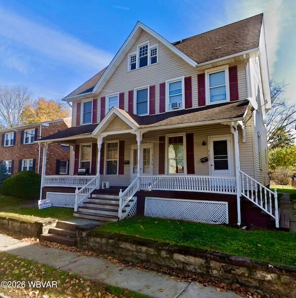 212 Montour St N in Montoursville, PA - Foto de edificio