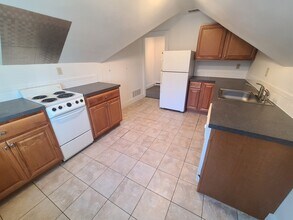 1628 Massachusetts Ave, Unit 1628 in Lexington, MA - Foto de edificio - Building Photo