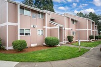 Fort Vancouver Terrace in Vancouver, WA - Building Photo - Building Photo