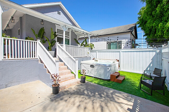 property at 1842 Kearney Ave