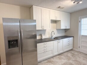 273 Williford St, Unit 273 in Memphis, TN - Foto de edificio - Building Photo