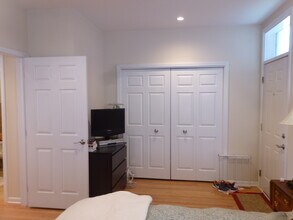421 W Armitage Ave in Chicago, IL - Building Photo - Building Photo