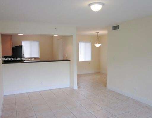 4271 NW 5th St, Unit 108 in Plantation, FL - Building Photo