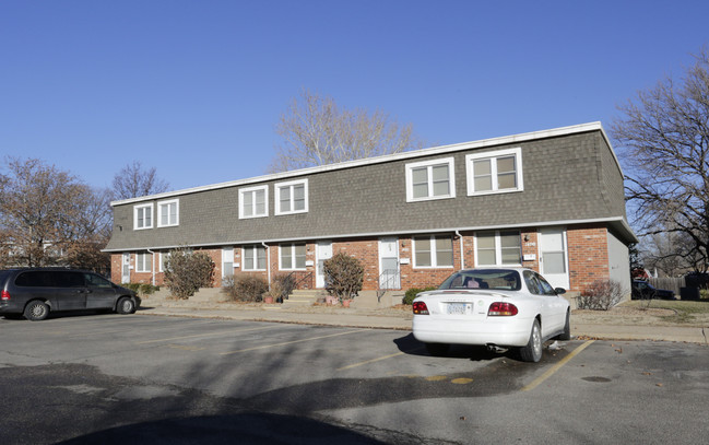 Sheridan West Townhouses in Wichita, KS - Building Photo - Building Photo