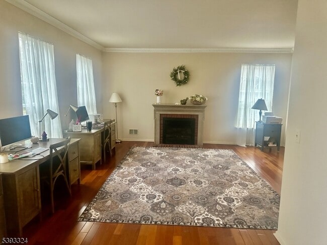 9 Winthrop Dr in Branchburg, NJ - Building Photo - Building Photo