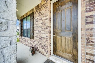 14100 Pennington Ln in Manor, TX - Building Photo - Building Photo