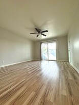 Mockingbird Apartments in Amarillo, TX - Building Photo