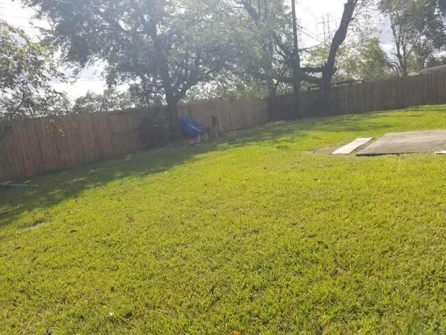11902 Sagedowne Ln in Houston, TX - Building Photo - Building Photo