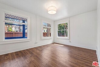 2650 2nd St in Santa Monica, CA - Foto de edificio - Building Photo