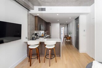 132 W 26th St in New York, NY - Building Photo - Building Photo