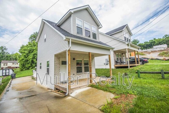 3405 Gap Rd in Knoxville, TN - Foto de edificio - Building Photo