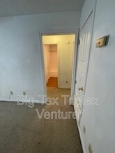262 N Pecan St in Nash, TX - Building Photo - Building Photo