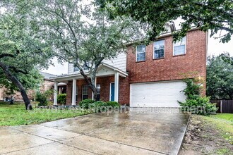 123 Impala Cir in San Antonio, TX - Building Photo - Building Photo