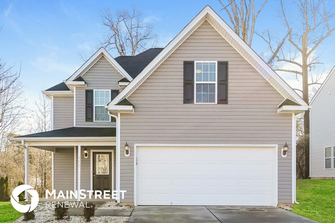 352 Kendall Dr in Winston-Salem, NC - Building Photo