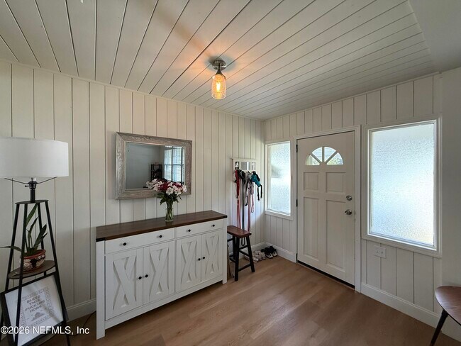 5352 Appleton Ave in Jacksonville, FL - Foto de edificio - Building Photo