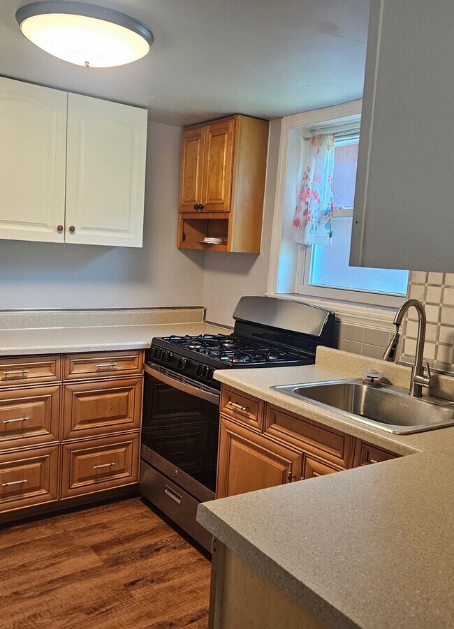 property at 21640 Great Mills Rd