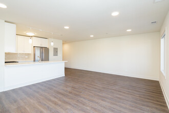 1212 Vine Ave in Park Ridge, IL - Building Photo - Building Photo