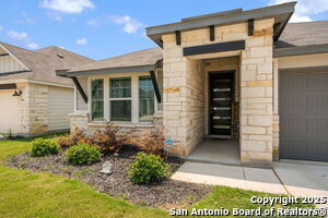 948 Black Horse Wy in San Antonio, TX - Building Photo - Building Photo