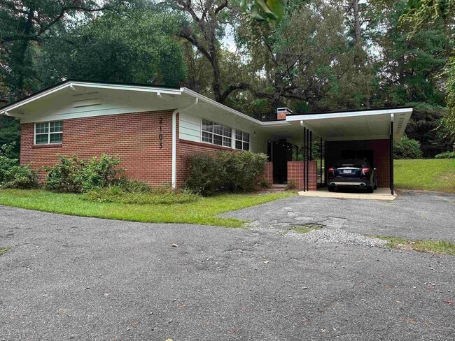 property at 2103 High Rd