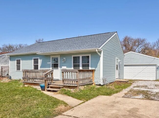 property at 2511 Needham St