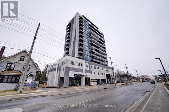 property at 128 King St N