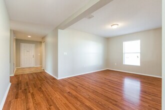 2735 Breezy Meadow Rd in Apopka, FL - Building Photo - Building Photo