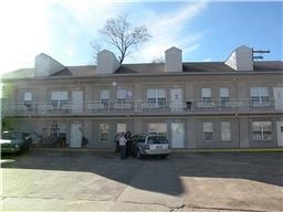 Court Square Apartments in Lewisburg, TN - Building Photo