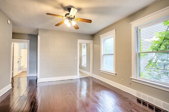 419 N 2nd St in Rockford, IL - Building Photo - Building Photo