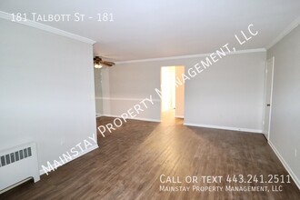 181 Talbott St in Rockville, MD - Building Photo - Building Photo