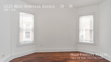4220 W Armitage Ave in Chicago, IL - Building Photo - Building Photo