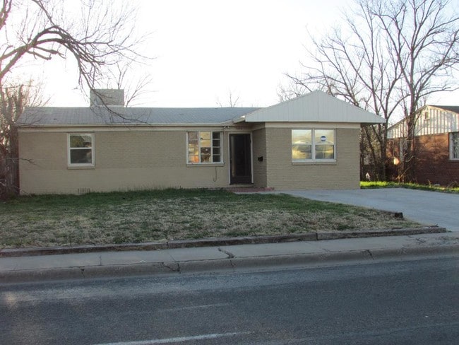 property at 3135 N Dixie Blvd