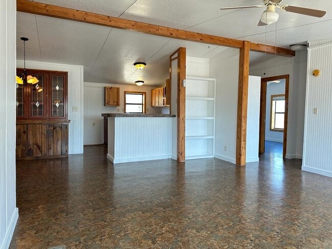 property at 1010 Grandview Dr