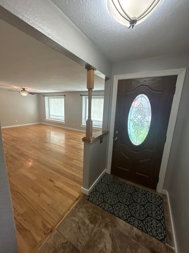 3677 Carmelle Ct NE in Salem, OR - Building Photo - Building Photo