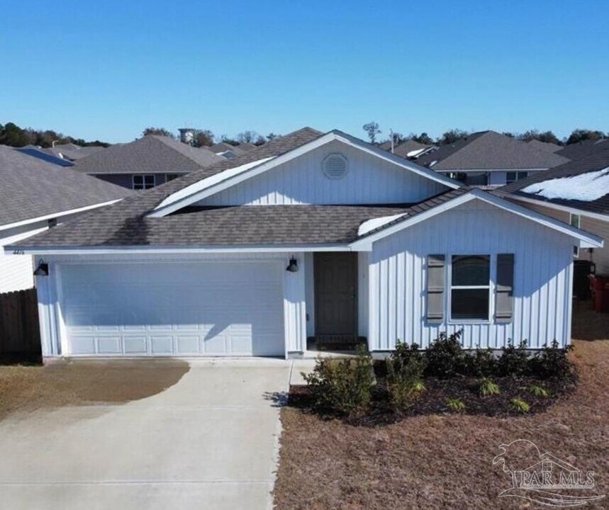 4416 White Cedar Ct in Pace, FL - Building Photo