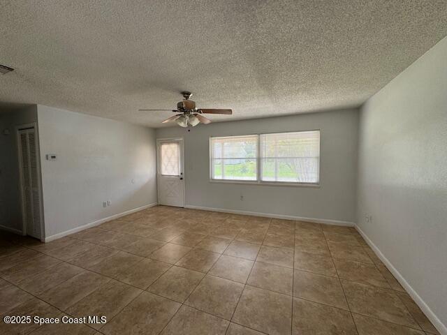 127 Buswell Ave NE in Palm Bay, FL - Building Photo - Building Photo