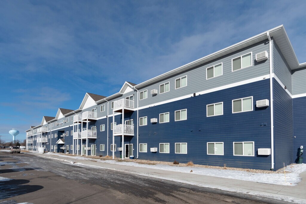 The Oaks Apartments in Watertown, SD