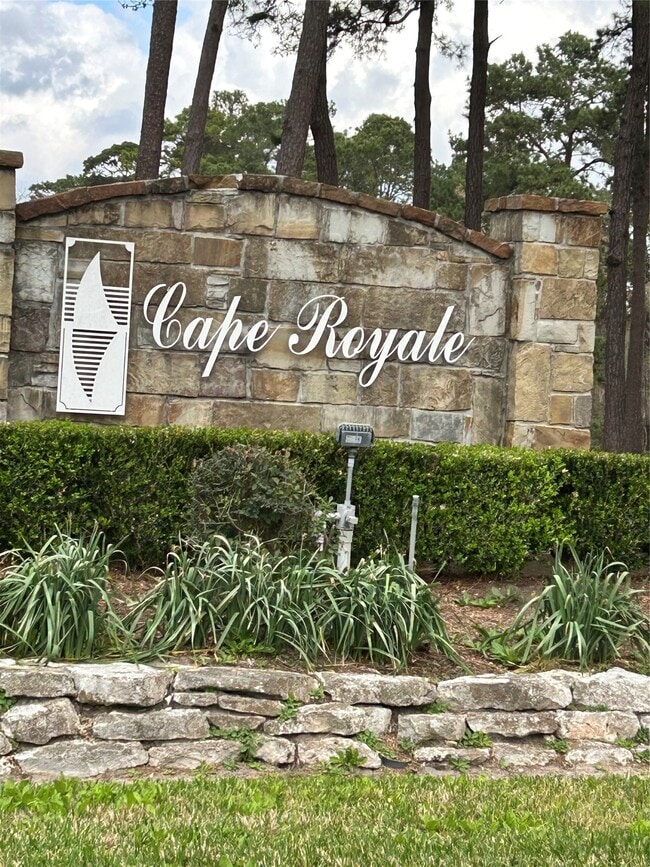 property at 30 Harbour Ln