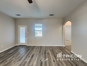 2108 Barrow St in Princeton, TX - Building Photo - Building Photo