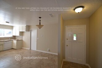 6215 Longdale Dr in North Highlands, CA - Building Photo - Building Photo